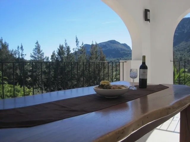 Property 2448 - Image 27